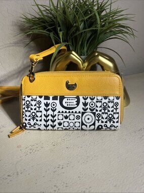 Buxton Nordic Flight Ultimate Double Zip Organizer Functional Wallet Crossbody